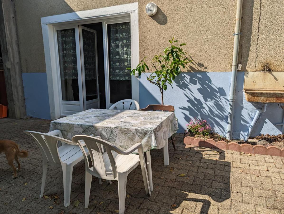 לינה וארוחת בוקר Beaujeu  Domaine Viticole Philippe Deschamps מראה חיצוני תמונה